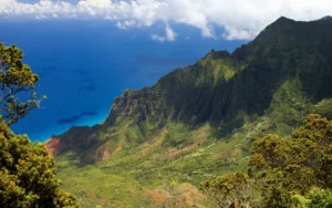 Travel planer : Voyage sportif, la randonnée à l'île de la Réunion. Évasion Active